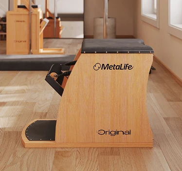 Construção do Equipamento de Pilates Wunda Chair da MetaLife