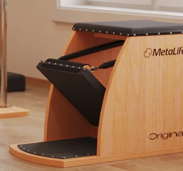 Versatilidade do Equipamento de Pilates Wunda Chair da MetaLife